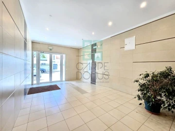 Apartamento T3 para Venda em Loule (São Clemente)