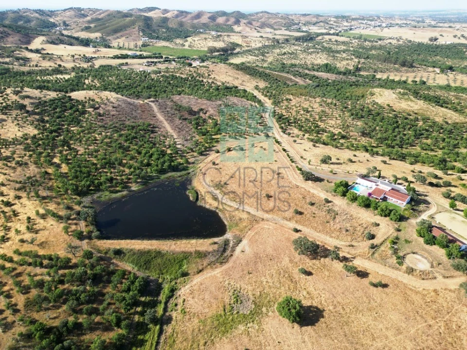 Moradia T5 para Venda em Garvão e Santa Luzia Foto 109