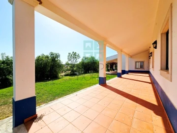 Moradia T5 para Venda em Garvão e Santa Luzia