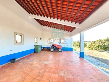 Moradia T5 para Venda em Garvão e Santa Luzia
