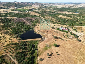 Moradia T5 para Venda em Garvão e Santa Luzia