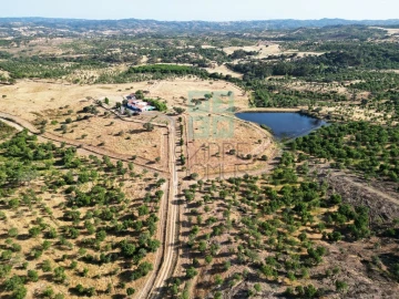 Moradia T5 para Venda em Garvão e Santa Luzia