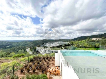 Moradia T3 para Venda em Monchique