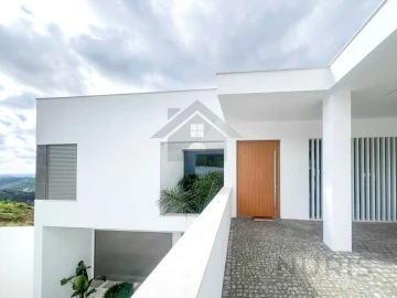 Moradia T3 para Venda em Monchique