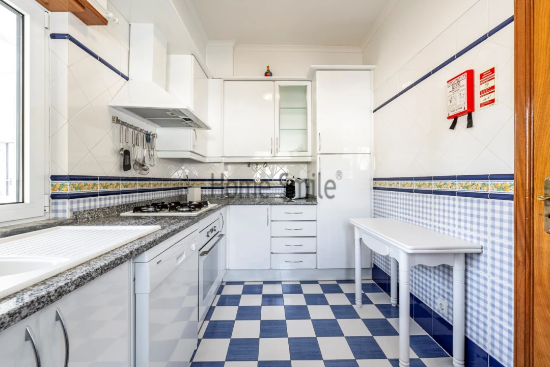Apartamento T2 para Venda em Sesimbra (Santiago) Foto 11