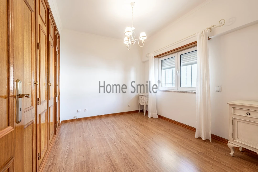 Apartamento T2 para Venda em Sesimbra (Santiago) Foto 15