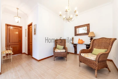 Apartamento T2 para Venda em Sesimbra (Santiago)