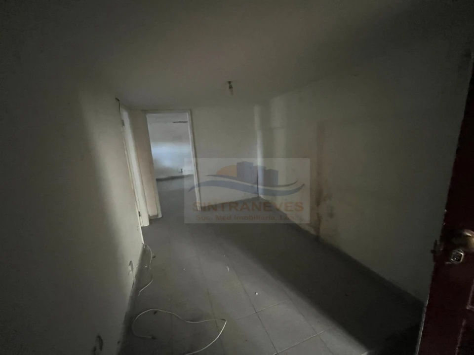Apartamento T2 para Venda em Odivelas Foto 11