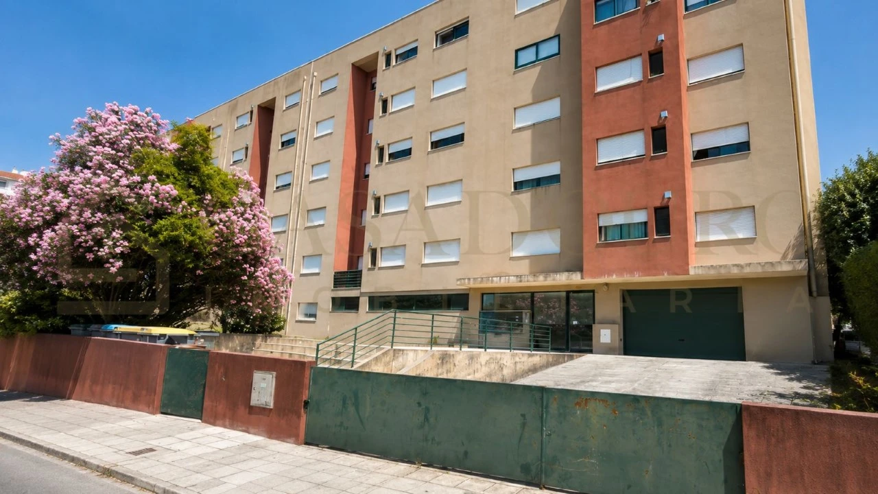 Apartamento para Venda em Valongo Foto 16