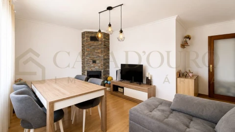 Apartamento para Venda em Valongo