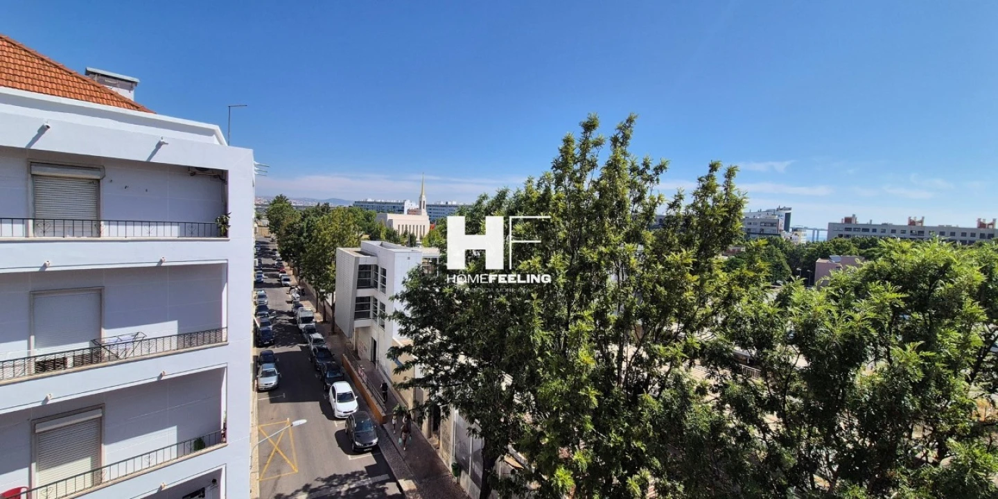 Apartamento T3 para Venda em Parque das Nações Foto 2