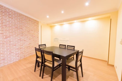 Apartamento T2 para Arrendamento em Algés, Linda-A-Velha e Cruz Quebrada-Dafundo