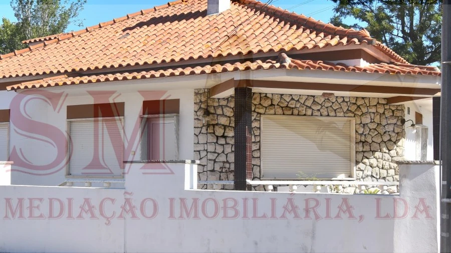Moradia T4 para Venda em Seixal, Arrentela e Aldeia de Paio Pires