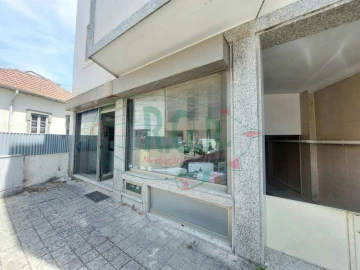 Loja para Venda em Custóias, Leça do Balio e Guifões