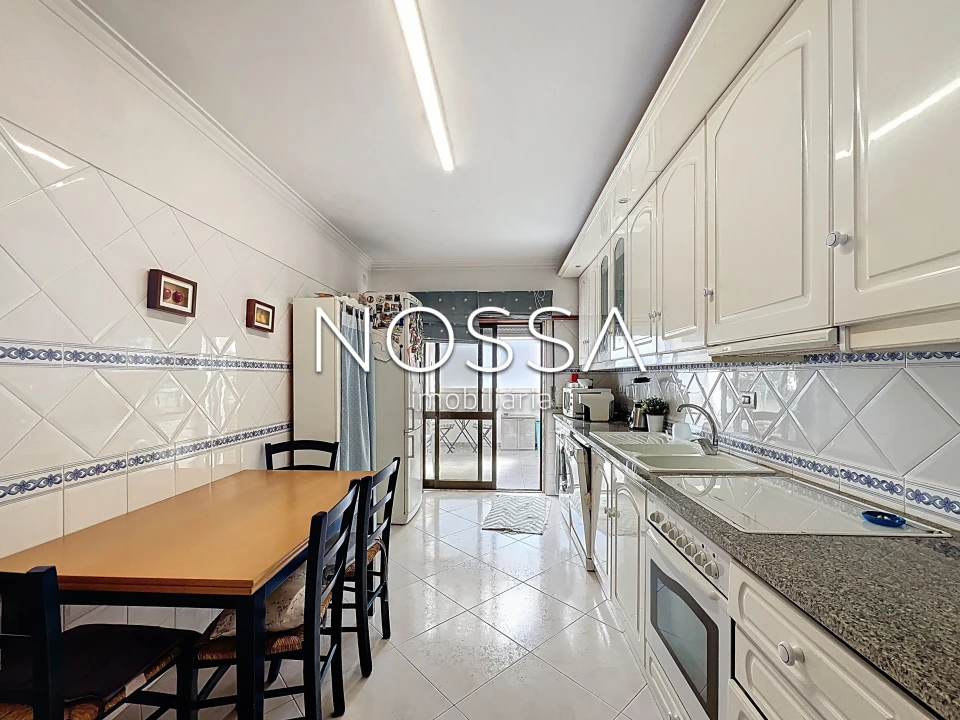 Apartamento T3 para Venda em Algueirão-Mem Martins Foto 3