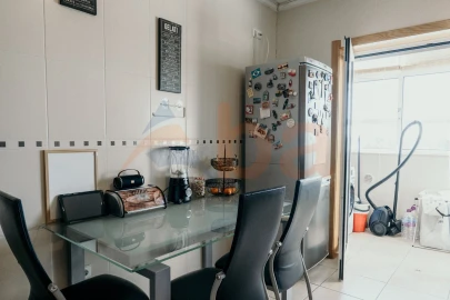 Apartamento T1 para Venda em Esgueira