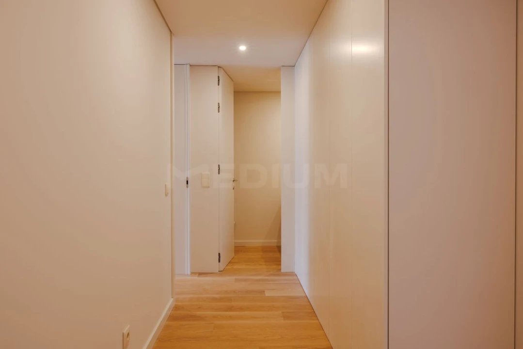 Apartamento T2 para Venda em Vila Nova de Famalicão e Calendário Foto 12