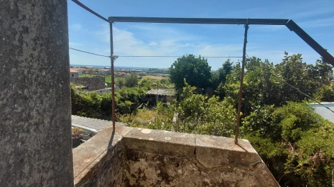 Moradia T3 para Venda em Azurara