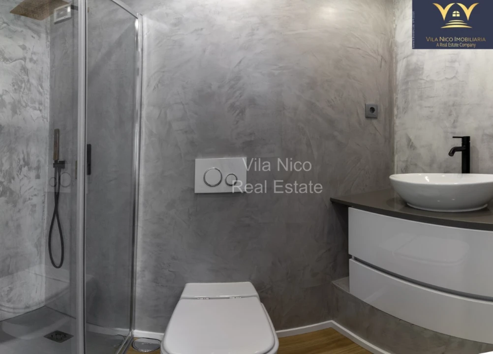 Apartamento T1 para Venda em Portimão Foto 17