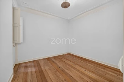 Apartamento T6 para Venda em Avenidas Novas