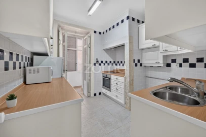 Apartamento T6 para Venda em Avenidas Novas