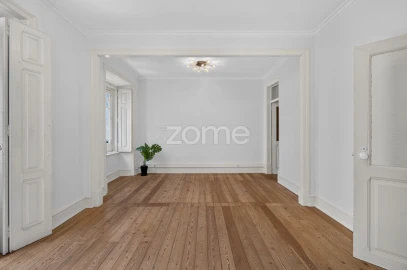 Apartamento T6 para Venda em Avenidas Novas