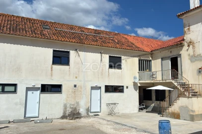Prédio para Venda em Bugalhos