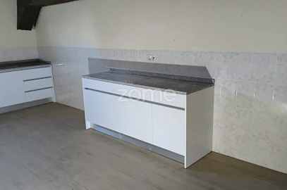 Prédio para Venda em Bugalhos