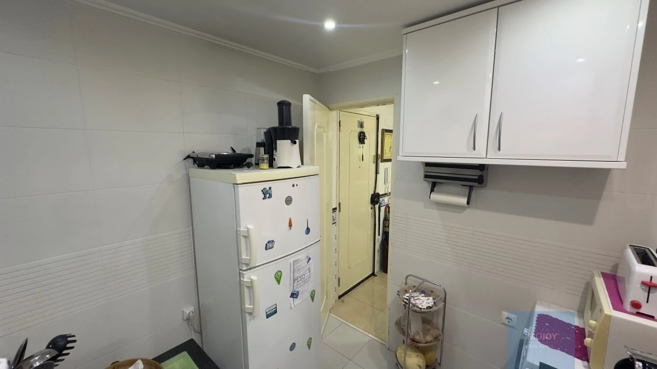 Apartamento T1 para Venda em Venteira Foto 8
