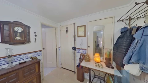 Apartamento T1 para Venda em Venteira