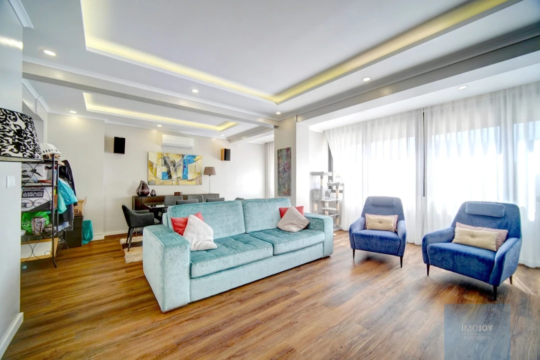 Apartamento T3 para Venda em Oeiras e São Julião da Barra, Paço de Arcos e Caxias Foto 2