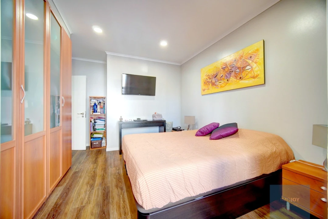 Apartamento T3 para Venda em Oeiras e São Julião da Barra, Paço de Arcos e Caxias Foto 9