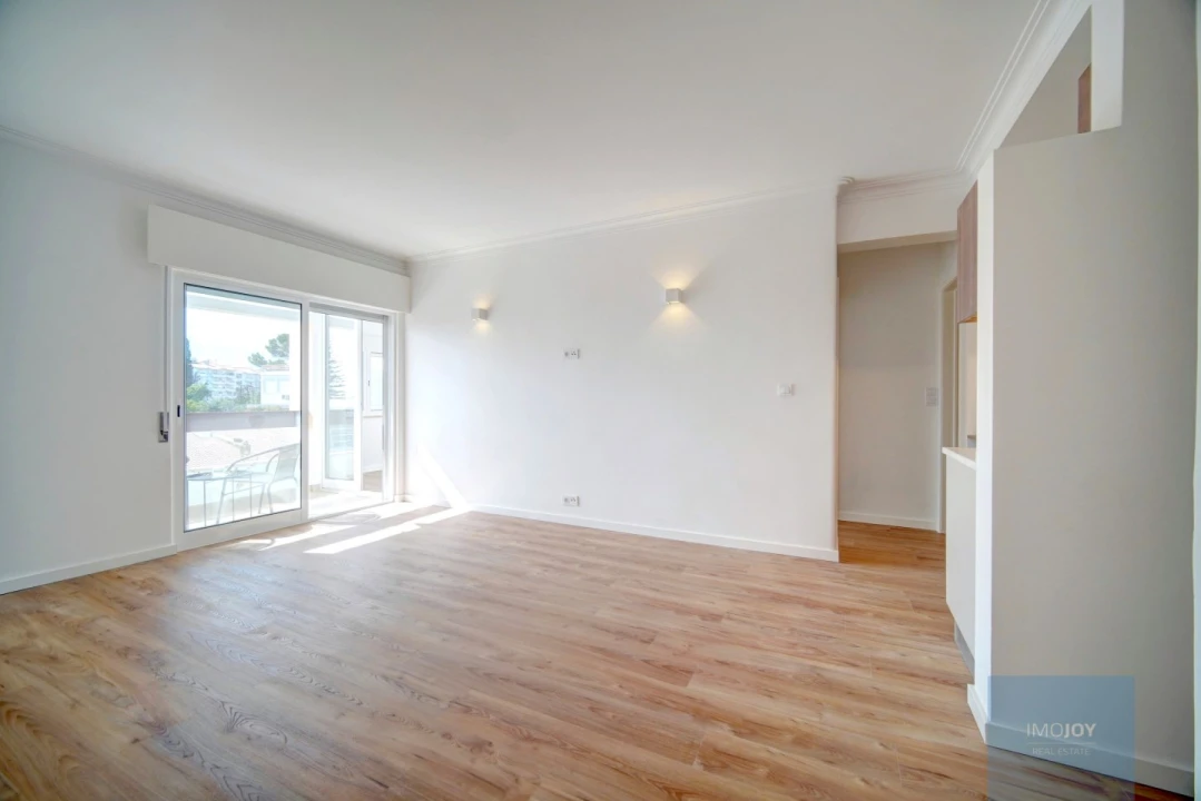 Apartamento T1 para Venda em Alcabideche Foto 4