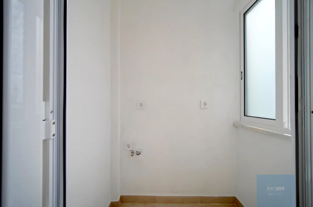 Apartamento T1 para Venda em Alcabideche Foto 26