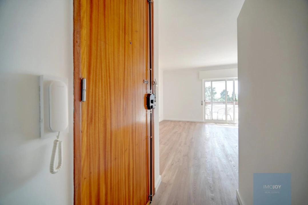 Apartamento T1 para Venda em Alcabideche Foto 27