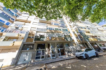 Apartamento T3 para Venda em Lumiar