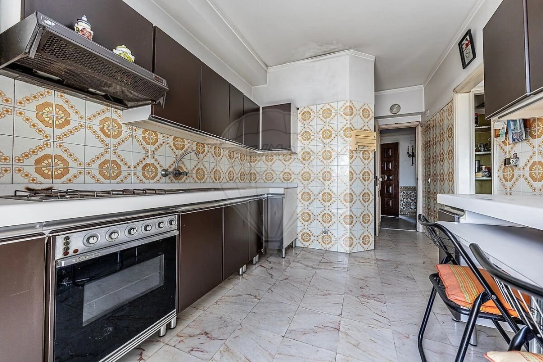 Apartamento T3 para Venda em Lumiar Foto 4