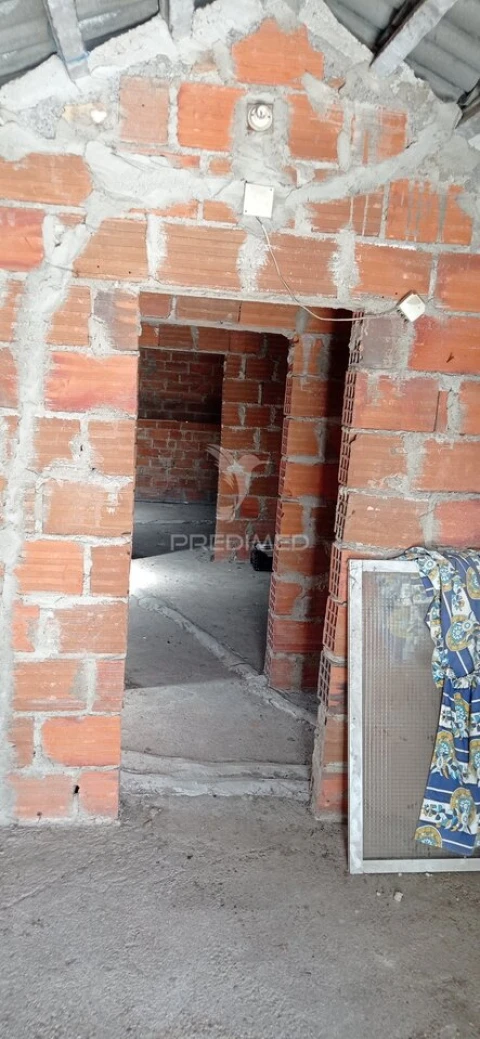 Moradia T6 para Venda em Couço