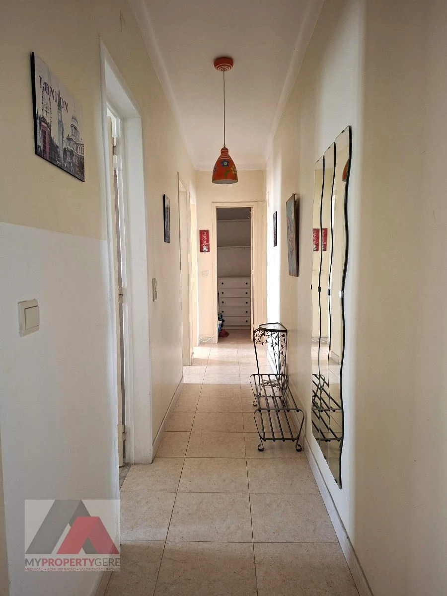 Apartamento T3 para Arrendamento em Alcantara Foto 3