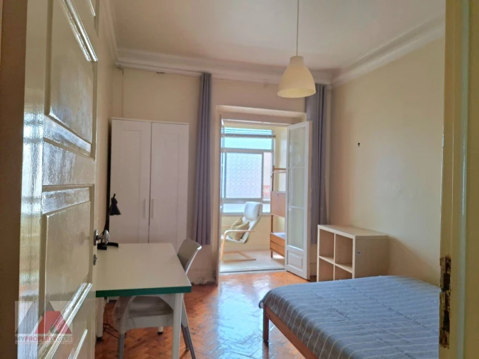 Apartamento T3 para Arrendamento em Alcantara Foto 5