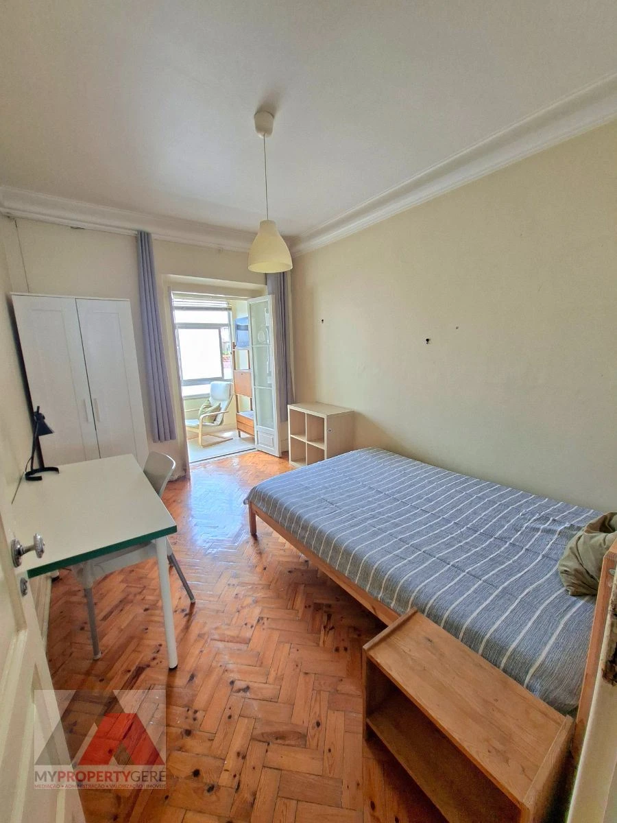 Apartamento T3 para Arrendamento em Alcantara Foto 15