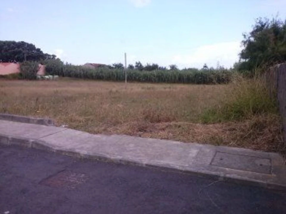 Terreno para Venda em Mosteiros Foto 3