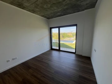 Moradia T5 para Venda em Carvalhal