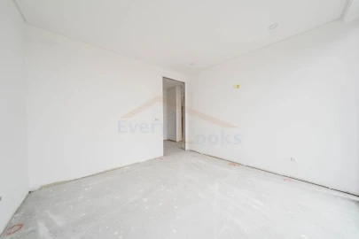 Moradia T3 para Venda em Ferrel