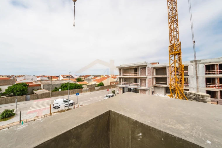 Moradia T3 para Venda em Ferrel Foto 53
