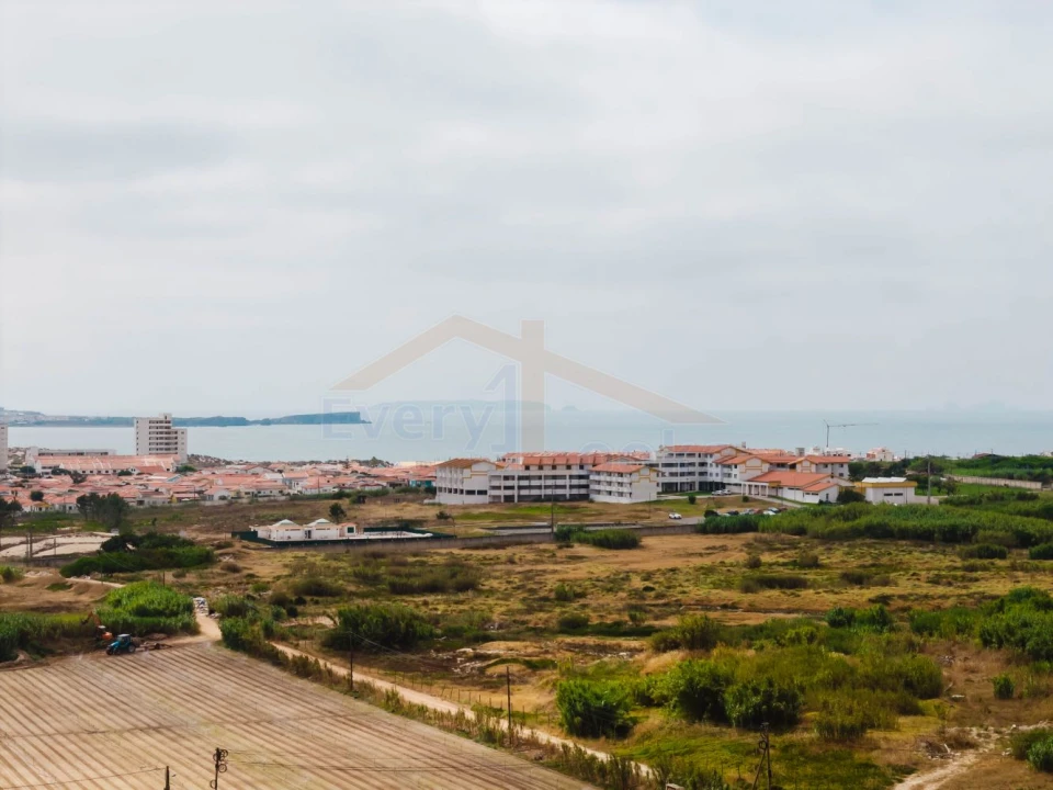 Moradia T3 para Venda em Ferrel Foto 8
