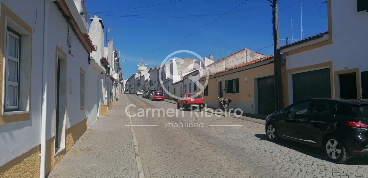 Moradia T4 para Venda em Fronteira Foto 39