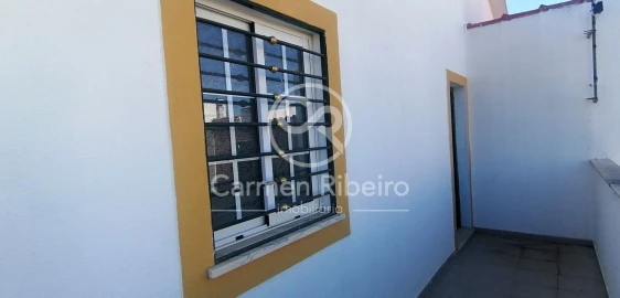 Moradia T4 para Venda em Fronteira