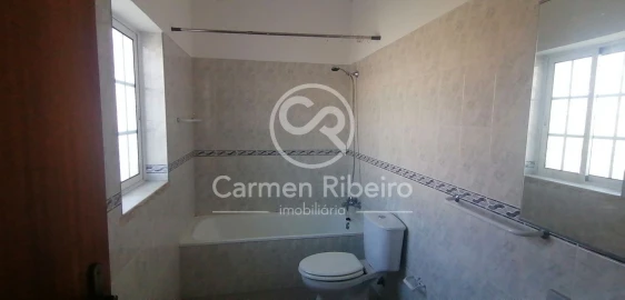 Moradia T4 para Venda em Fronteira