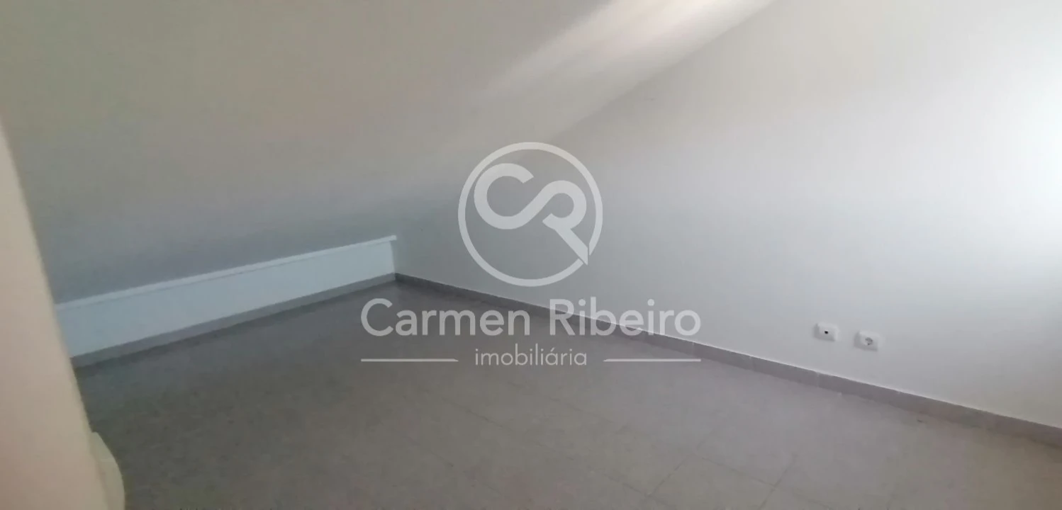 Moradia T4 para Venda em Fronteira Foto 25